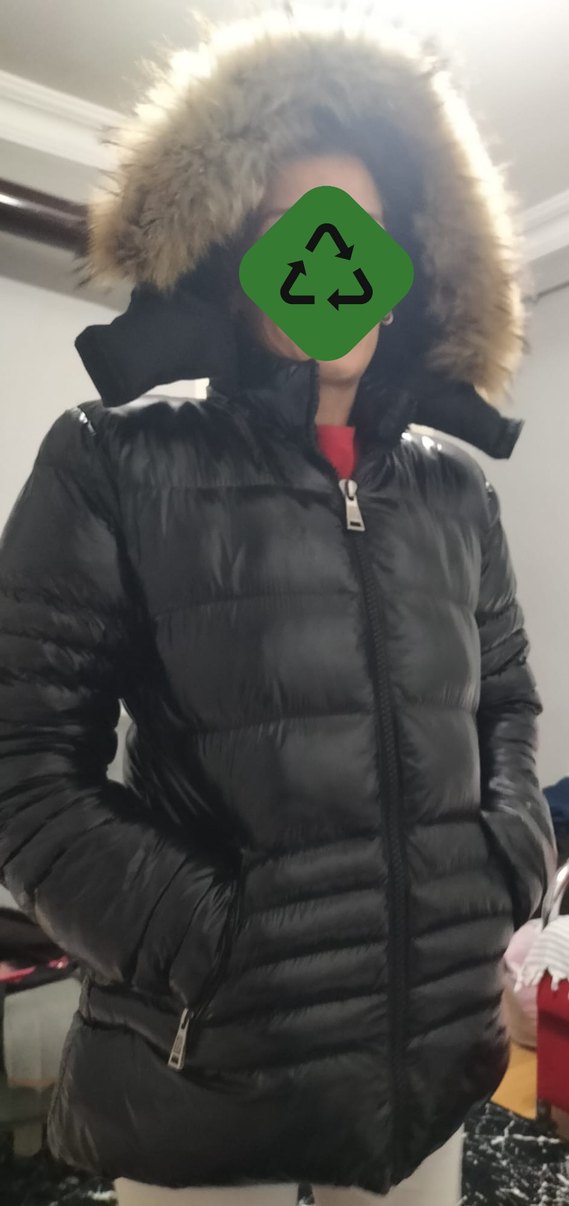 Kürk Detaylı Siyah Kadın Kışlık Mont - Görsel 2