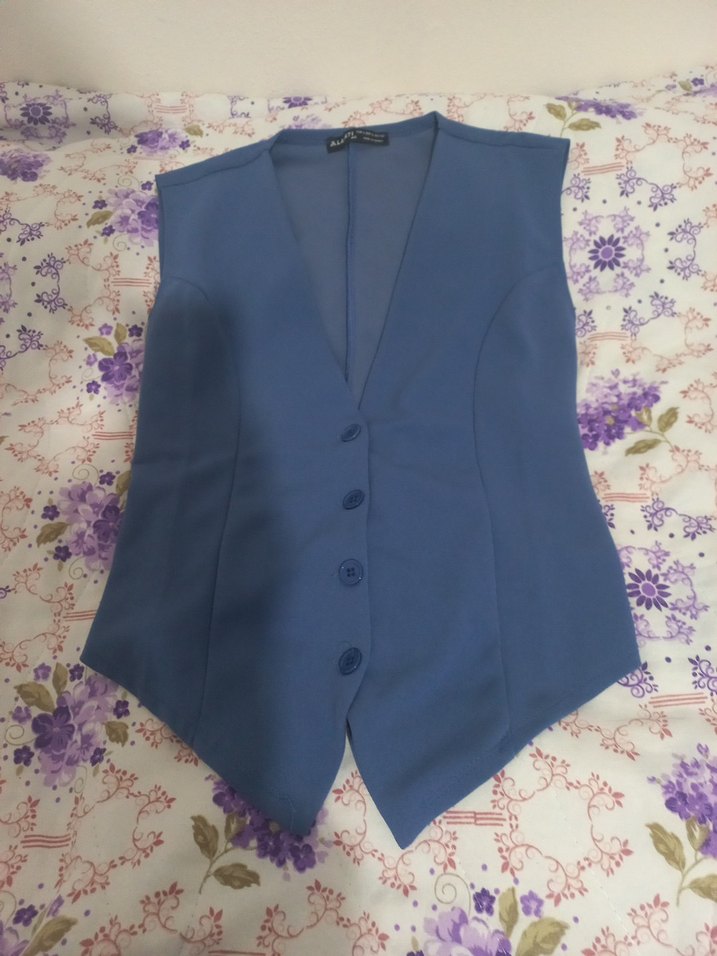 Mavi V Yaka Kemerli Kadın Yelek - Görsel 2