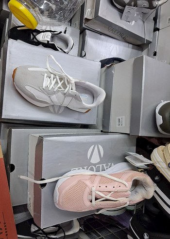 Gri Bağcıklı Blok Topuk Kadın Spor Ayakkabı - Görsel 5