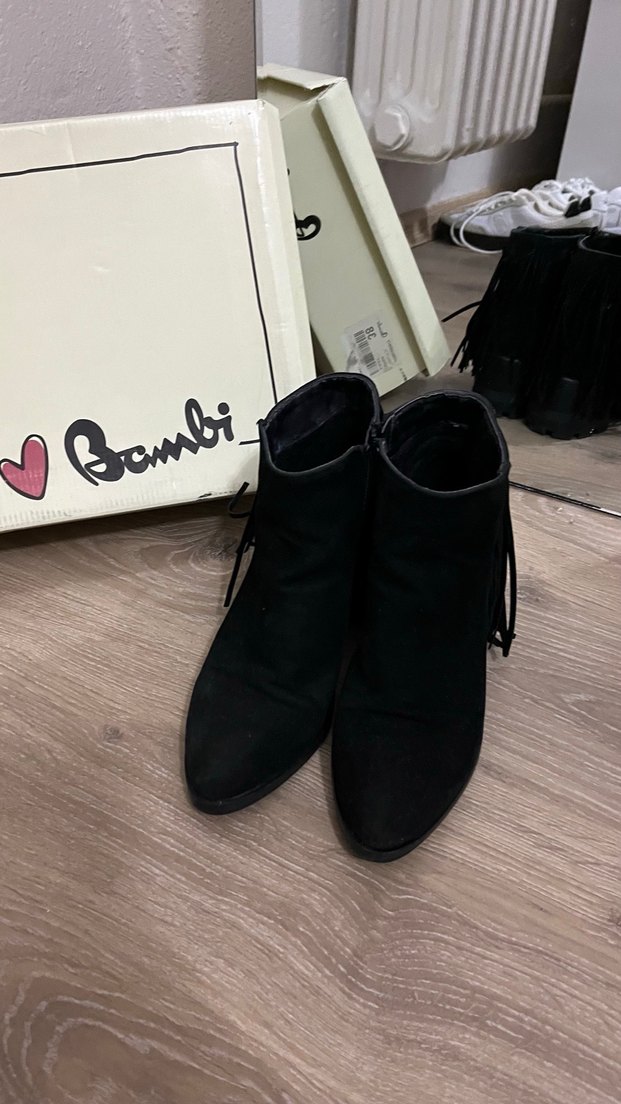 Siyah Süet Püsküllü Stiletto Topuklu Bot - Görsel 2