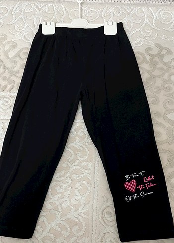 Kız Çocuk Siyah Payetli Tişört - Görsel 3