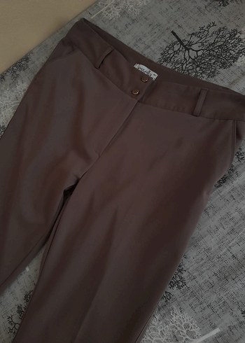 Düğmeli Gri Kumaş Kadın Pantolon - Görsel 3