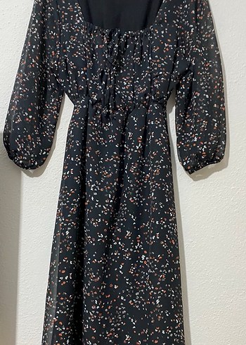 V Yaka Siyah Desenli Kadın Bluz - Görsel 2