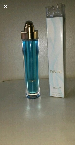 ORIFLAME DIVINE.