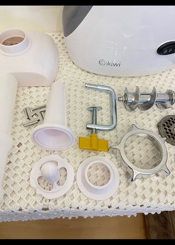 Beyaz Kiwi Katı Meyve Sıkacağı - Görsel 8