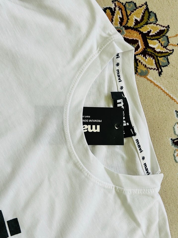 Mavi bb krem tişört - Görsel 3