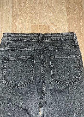 Gri Normal Kesim Kadın Denim Jean - Görsel 3
