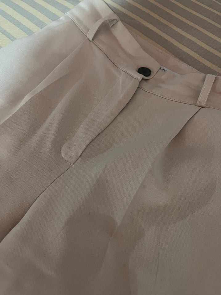 Bej Kadın Pilili Kumaş Pantolon - Görsel 2