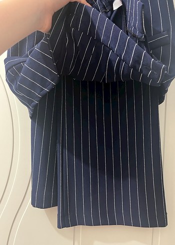 Lacivert Çizgili Uzun Kadın Takım Elbise - Görsel 3