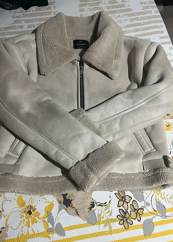 Bej Kürklü Kadın mont - Görsel 3