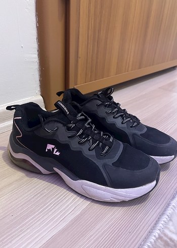 Siyah Bağcıklı Stiletto Topuklu Kadın Spor Ayakkabı - Görsel 2