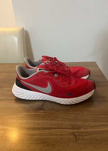 Kırmızı Nike Kadın  orijinal Spor Ayakkabısı - Görsel 3