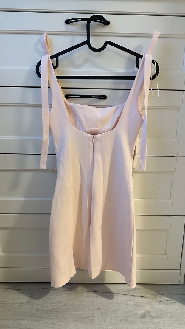 Zara Pembe Kolları Kurdele Detaylı Kısa Elbise - Görsel 3