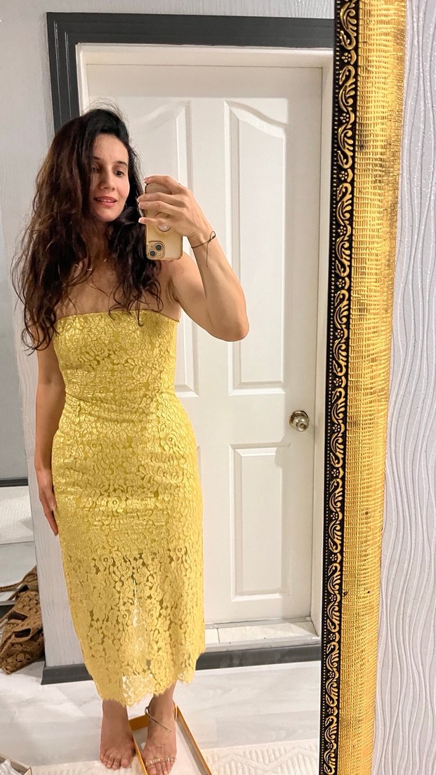 Sarı Dantel Straplez Midi Abiye Elbise - Görsel 2
