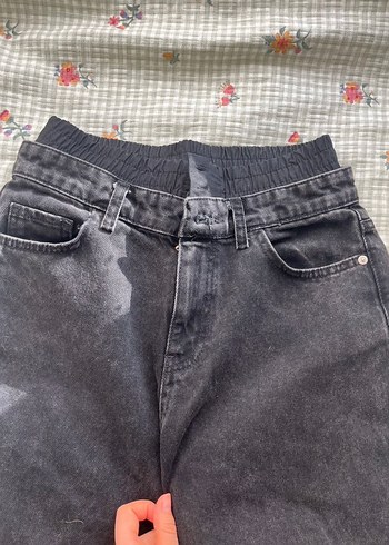 Gri Düğmeli Bol Kesim Kadın Kot Pantolon - Görsel 2