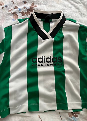 Adidas orijinal crop - Görsel 2