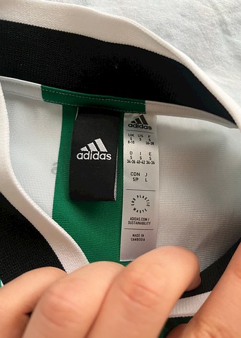 Adidas orijinal crop - Görsel 3