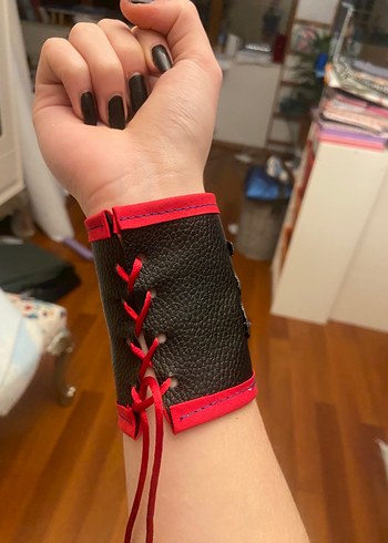 Kırmızı Limp Bizkit deri Bileklik - Görsel 3