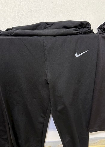 Siyah Dikişsiz Spor Tayt - Görsel 4