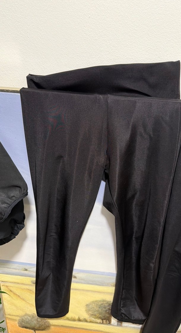 Siyah Dikişsiz Spor Tayt - Görsel 2