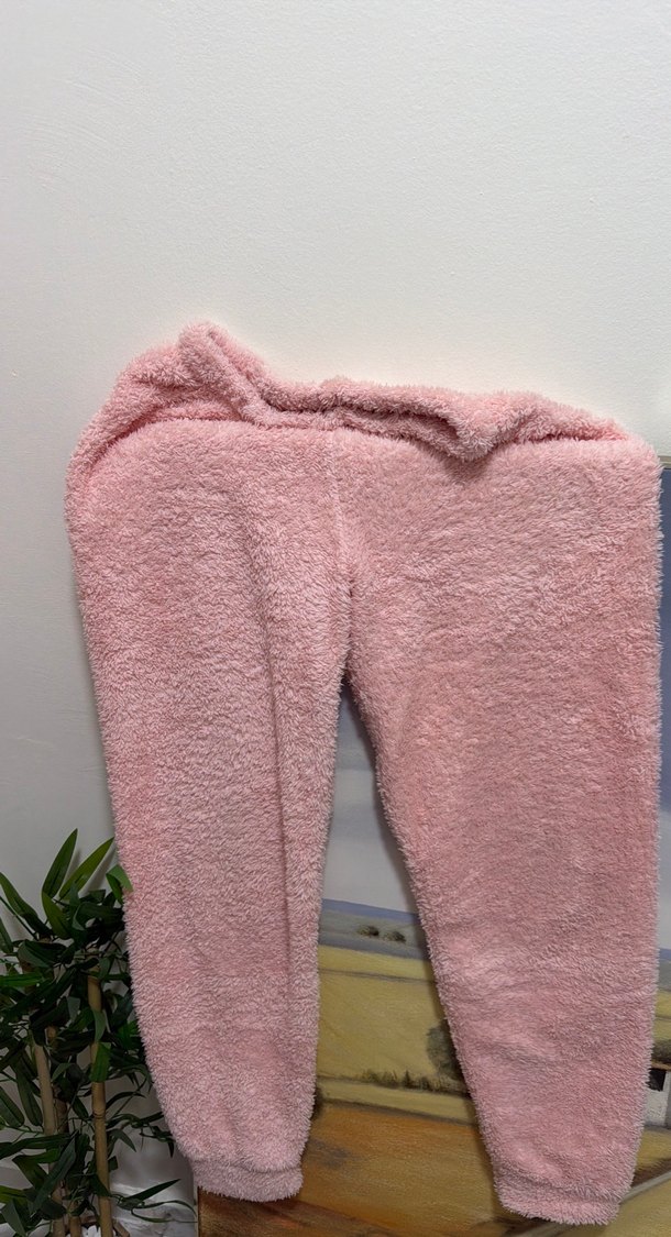 Pembe Kapüşonlu Kadın Ev Kıyafeti - Görsel 3