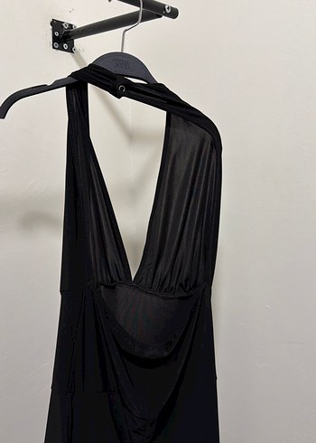 Siyah V Yaka Uzun Drapeli Tulum - Görsel 2
