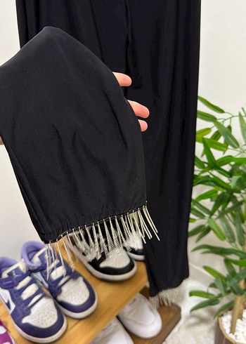 Siyah V Yaka Uzun Drapeli Tulum - Görsel 3