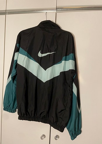 siyah Spor Rüzgarlık - Görsel 2