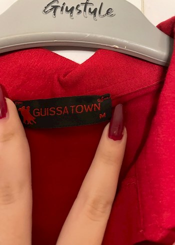 Kırmızı Düğmeli Kadın Gömlek - Görsel 2