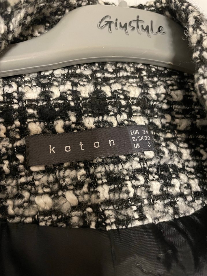 Düğmeli Uzun Gri Desenli Kadın Kaban - Görsel 2