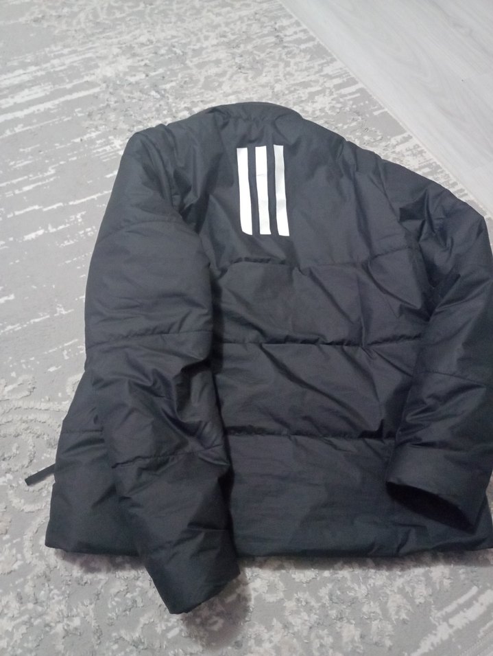 Adidas Siyah Baskılı Fermuarlı Erkek Mont - Görsel 3