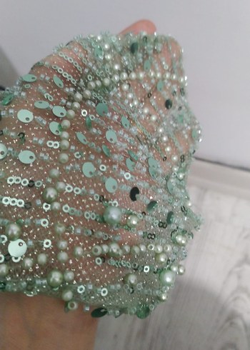 Yeşil İşlemeli Uzun Abiye Elbise - Görsel 4