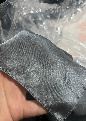 Uzun Kollu Yüksek Yakalı Gri Abiye Elbise - Görsel 5