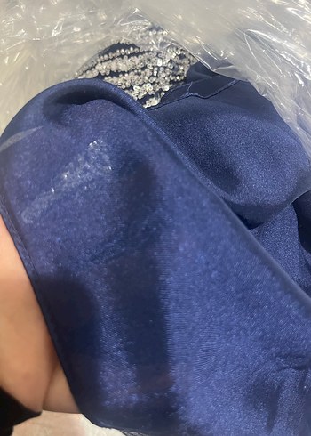 Gri Yılan Desenli Uzun Drapeli Kadın Elbise - Görsel 7