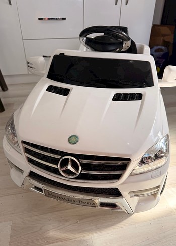 Beyaz Mercedes-Akülü Binilebilir Araba - Görsel 6