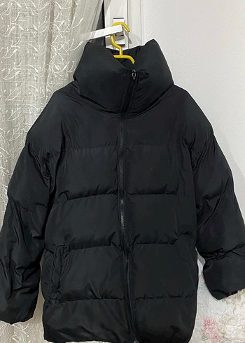 Kadın Siyah Midi Boy Kışlık Mont BERSHKA - Görsel 2