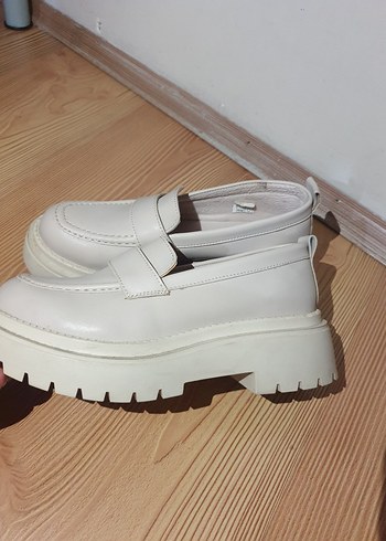 Beyaz Minimalist Platform Topuklu Kadın Loafer - Görsel 2