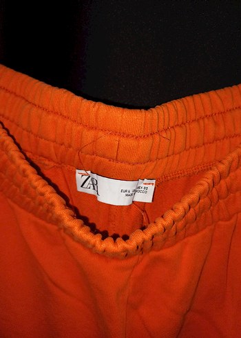 ZARA Turuncu Nakışlı Şort - Görsel 2