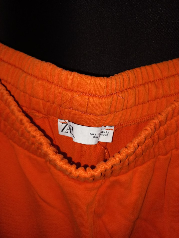 ZARA Turuncu Nakışlı Şort - Görsel 2