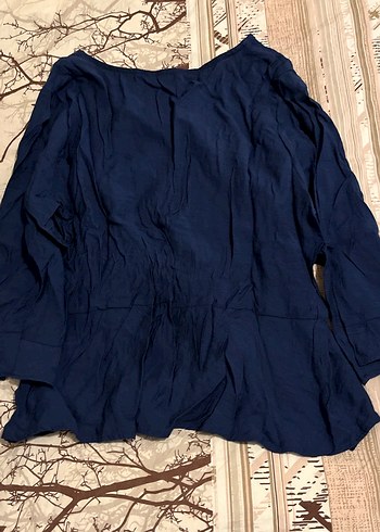 Geniş kesimli önü pileli Düğmeli Koyu lacivert Bluz - Görsel 3