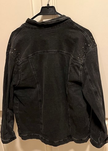 Siyah Düğmeli Kadın Denim Ceket - Görsel 4