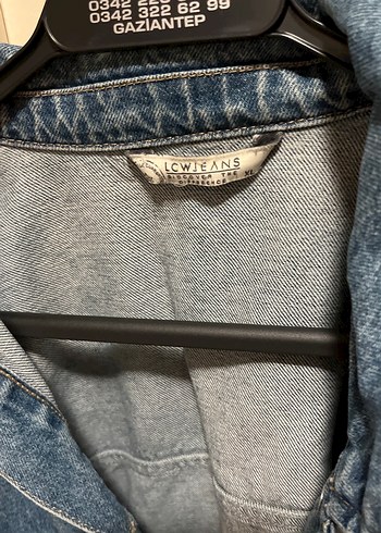 Düğmeli Mavi Kadın Kot Ceket - Görsel 2