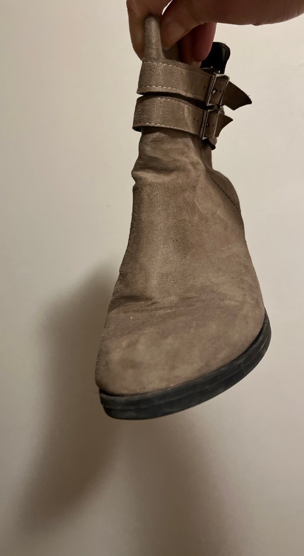 Tokalı Kahverengi Süet Topuklu Kadın Botları - Görsel 5