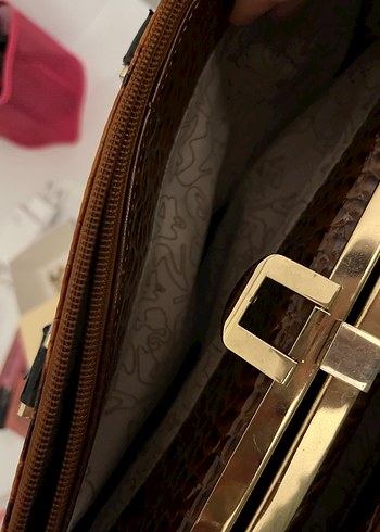 MATMAZEL Kahverengi Parlak Yılan Desenli Deri Kadın Çanta - Görsel 4