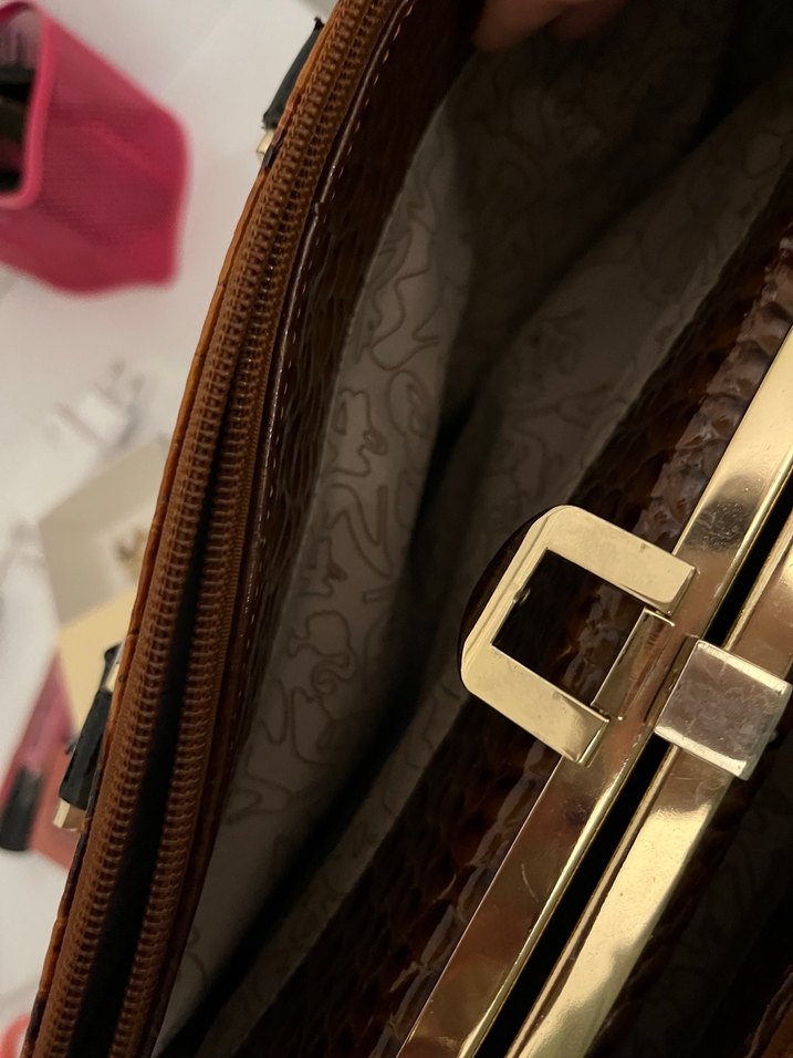 MATMAZEL Kahverengi Parlak Yılan Desenli Deri Kadın Çanta - Görsel 4