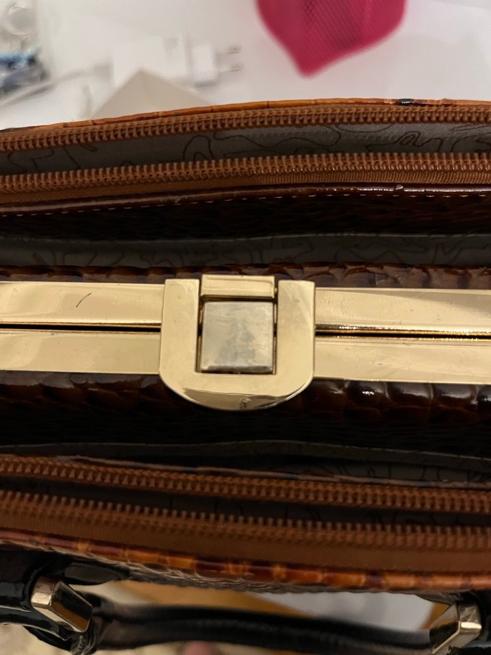 MATMAZEL Kahverengi Parlak Yılan Desenli Deri Kadın Çanta - Görsel 2