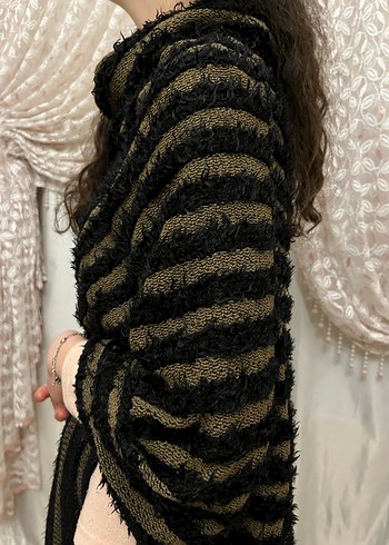 Kahverengi Çizgili Örgü Kadın Panço - Görsel 4