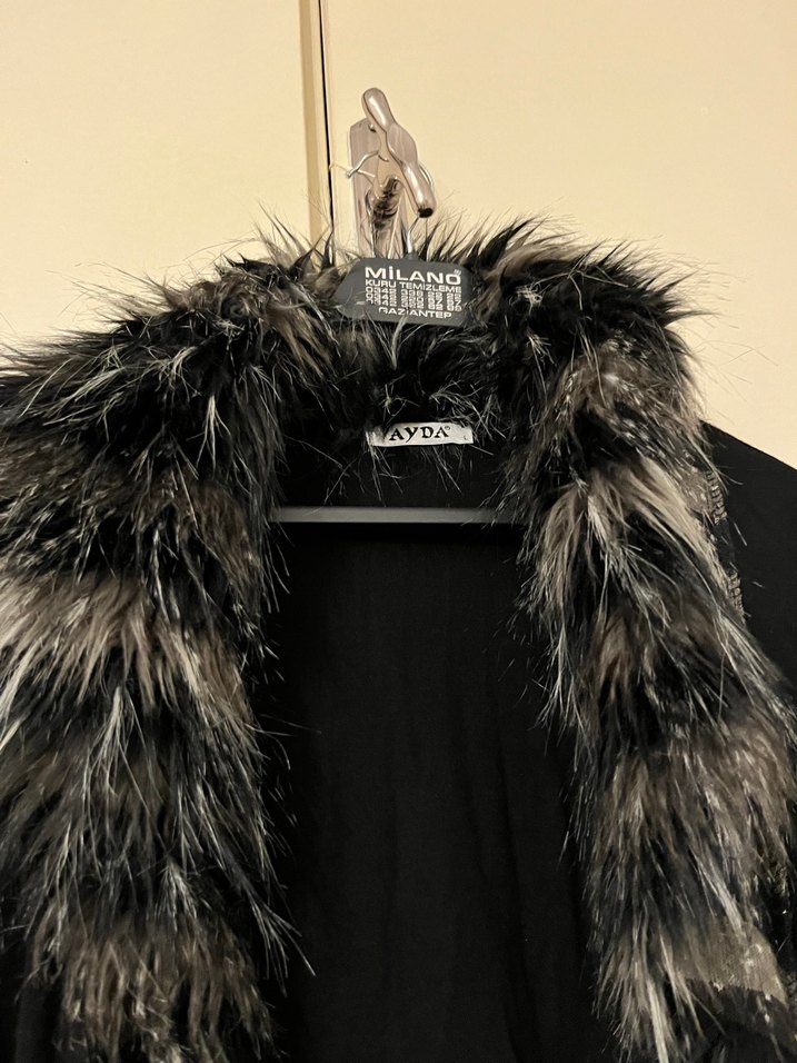 Gri Kürklü Yaka Detaylı Kadın Peluş Ceket - Görsel 2