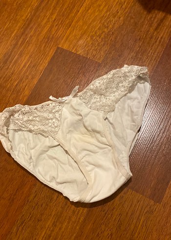 Kullanılmış iççamaşırı külot - Görsel 2
