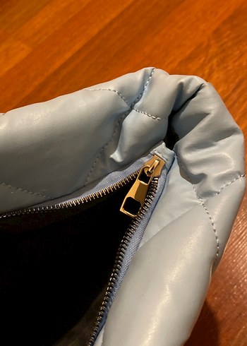 Buz Mavi Kapitone Kadın Çanta - Görsel 3